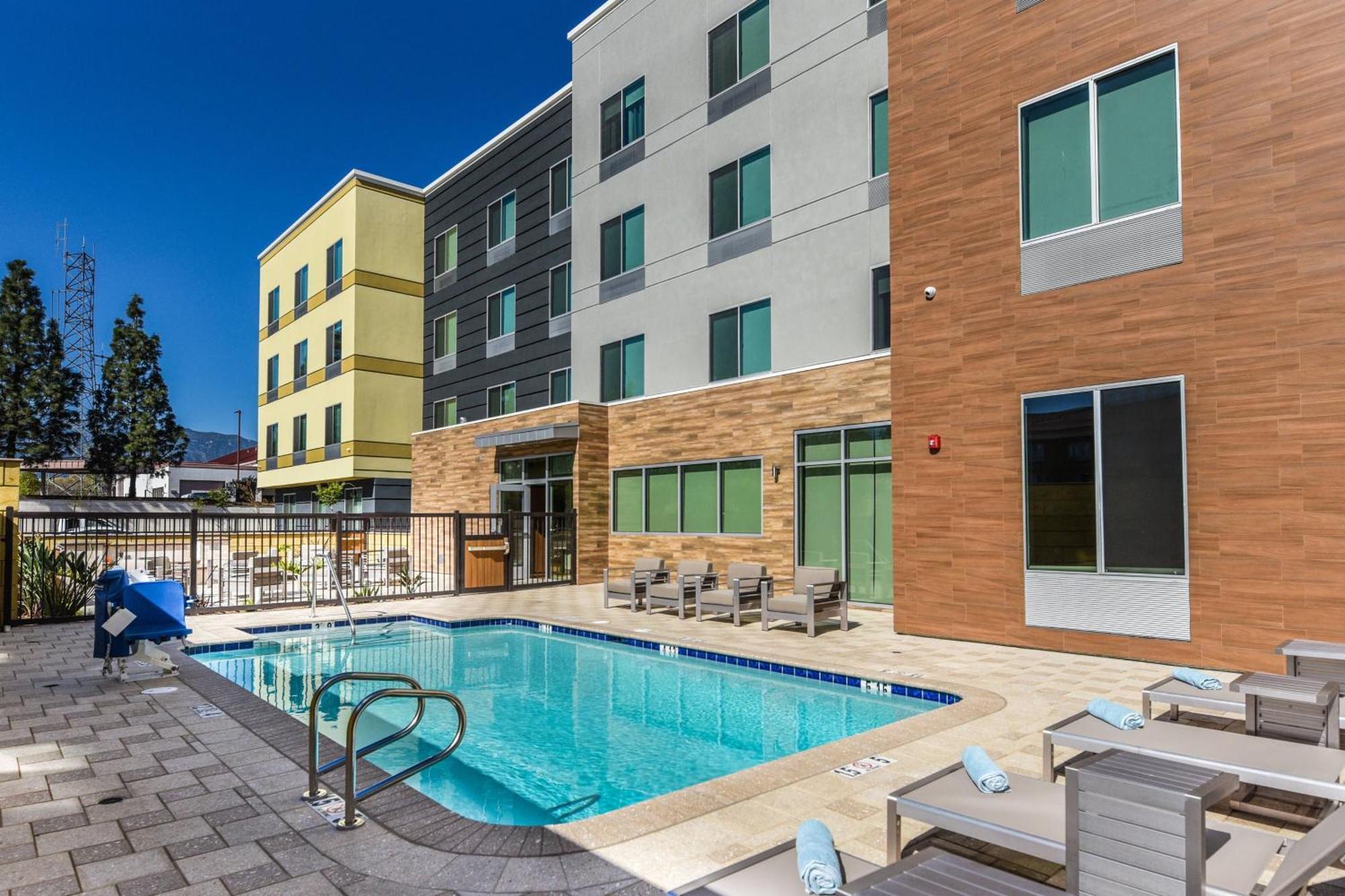 Fairfield Inn & Suites Ontario Rancho Cucamonga Εξωτερικό φωτογραφία