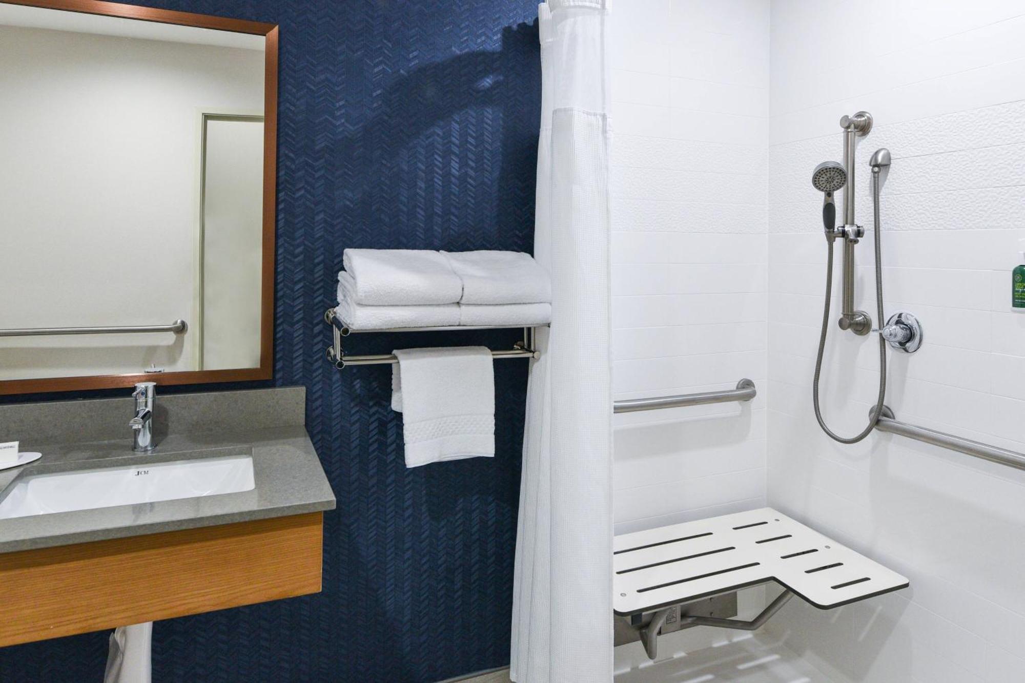 Fairfield Inn & Suites Ontario Rancho Cucamonga Εξωτερικό φωτογραφία